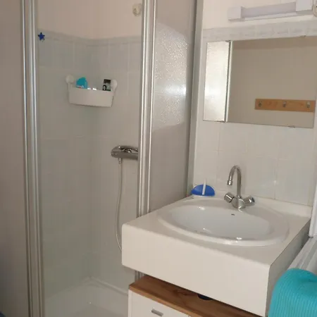 Maisonnette 4 Pers. Pres Plage, Piscine Et Parking - Fr-1-194-260 펜션 *